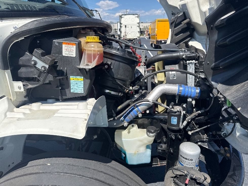 Medium Duty Box Truck-Light and Medium Duty Trucks-Freightliner-2022-M2-Aurora-CO-197,088\n\t\tmiles-$ 63,750 - Image 23