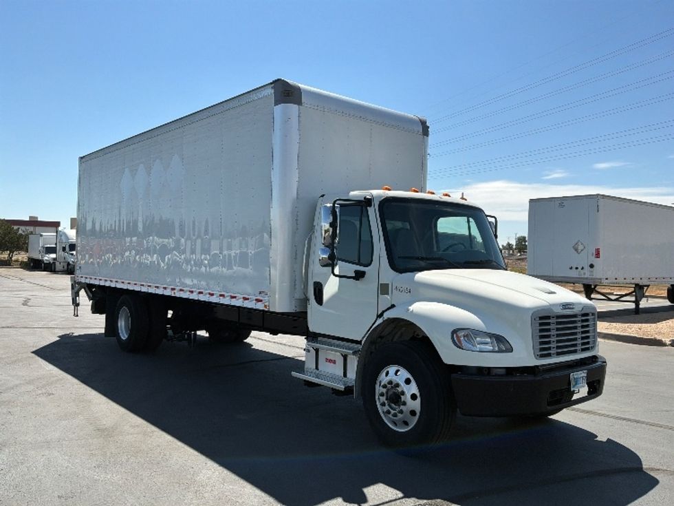 Medium Duty Box Truck-Light and Medium Duty Trucks-Freightliner-2022-M2-Aurora-CO-205,225\n\t\tmiles-$ 56,500 - Image 1