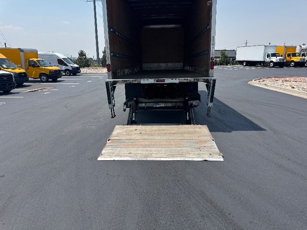 Medium Duty Box Truck-Light and Medium Duty Trucks-Freightliner-2022-M2-Aurora-CO-205,225\n\t\tmiles-$ 56,500 - Image 9