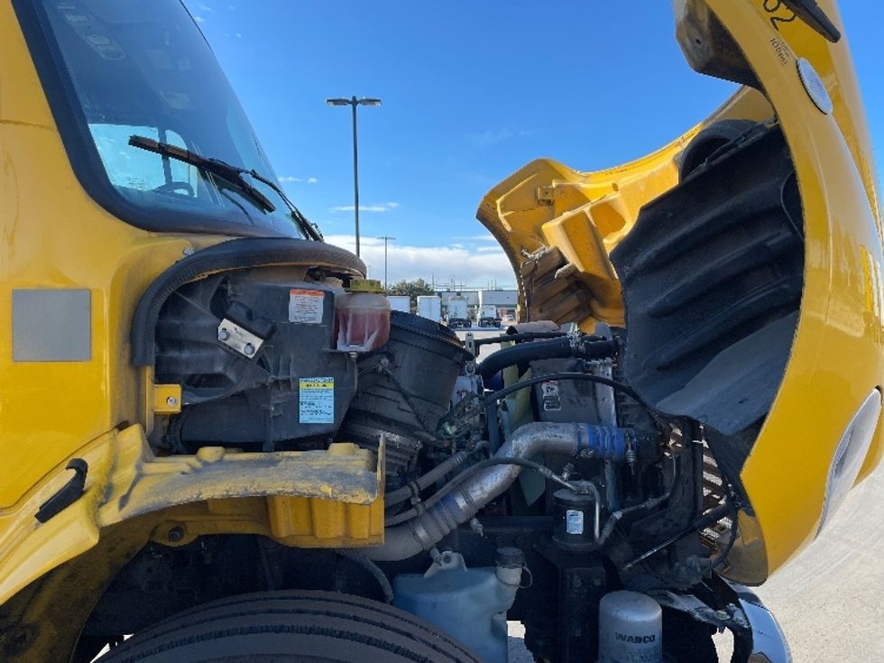 Medium Duty Box Truck-Light and Medium Duty Trucks-Freightliner-2022-M2-Aurora-CO-246,151\n\t\tmiles-$ 52,500 - Image 23