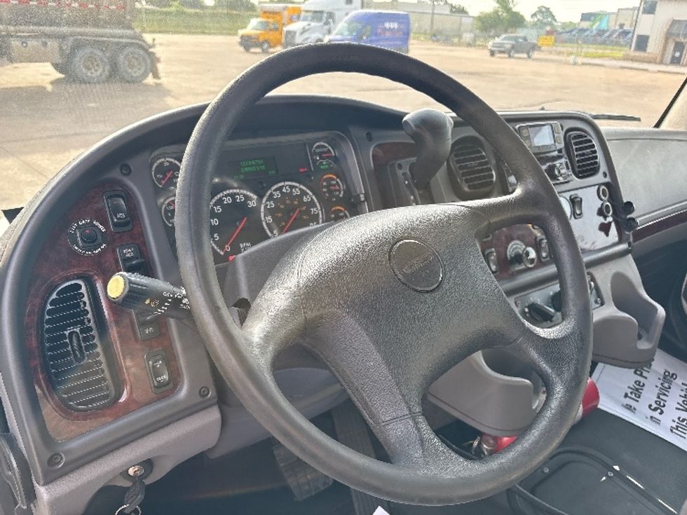 Medium Duty Box Truck-Light and Medium Duty Trucks-Freightliner-2022-M2-Aurora-CO-96,543\n\t\tmiles-$ 78,750 - Image 16