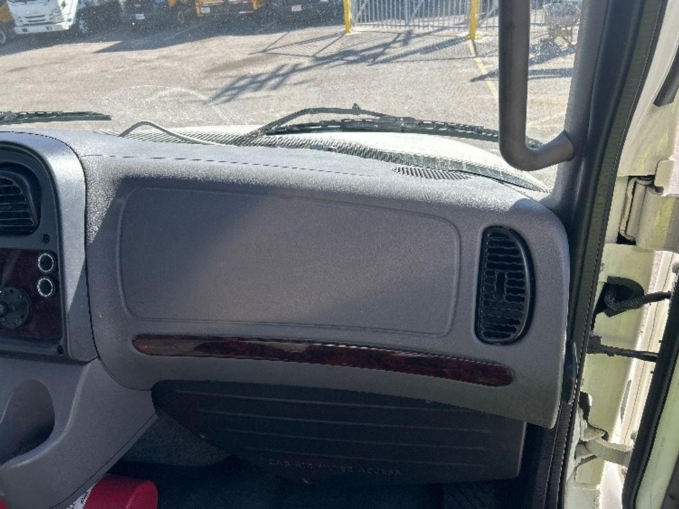 Medium Duty Box Truck-Light and Medium Duty Trucks-Freightliner-2022-M2-Aurora-CO-99,335\n\t\tmiles-$ 76,750 - Image 21