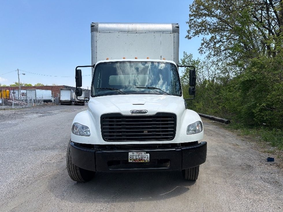 Medium Duty Box Truck-Light and Medium Duty Trucks-Freightliner-2022-M2-Baltimore-MD-205,066\n\t\tmiles-$ 56,000 - Image 2