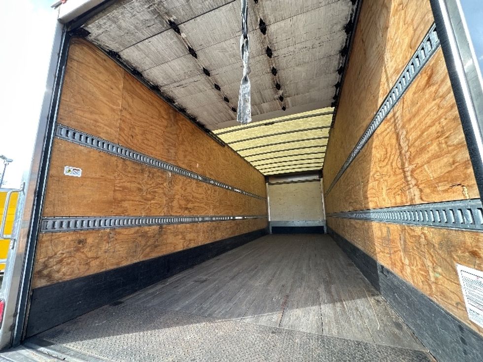 Medium Duty Box Truck-Light and Medium Duty Trucks-Freightliner-2022-M2-Baltimore-MD-221,047\n\t\tmiles-$ 53,000 - Image 11