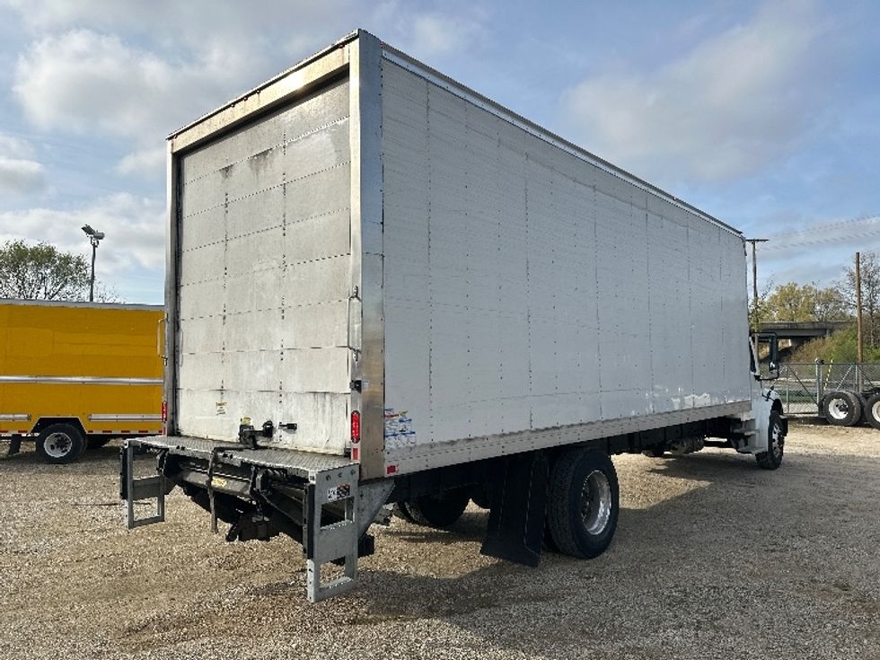 Medium Duty Box Truck-Light and Medium Duty Trucks-Freightliner-2022-M2-Baltimore-MD-221,047\n\t\tmiles-$ 53,000 - Image 6