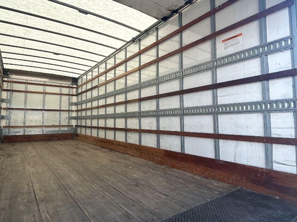 Medium Duty Box Truck-Light and Medium Duty Trucks-Freightliner-2022-M2-Beaumont-TX-235,540\n\t\tmiles-$ 50,750 - Image 12