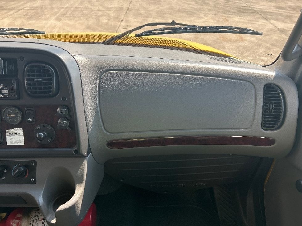 Medium Duty Box Truck-Light and Medium Duty Trucks-Freightliner-2022-M2-Beaumont-TX-235,540\n\t\tmiles-$ 50,750 - Image 20