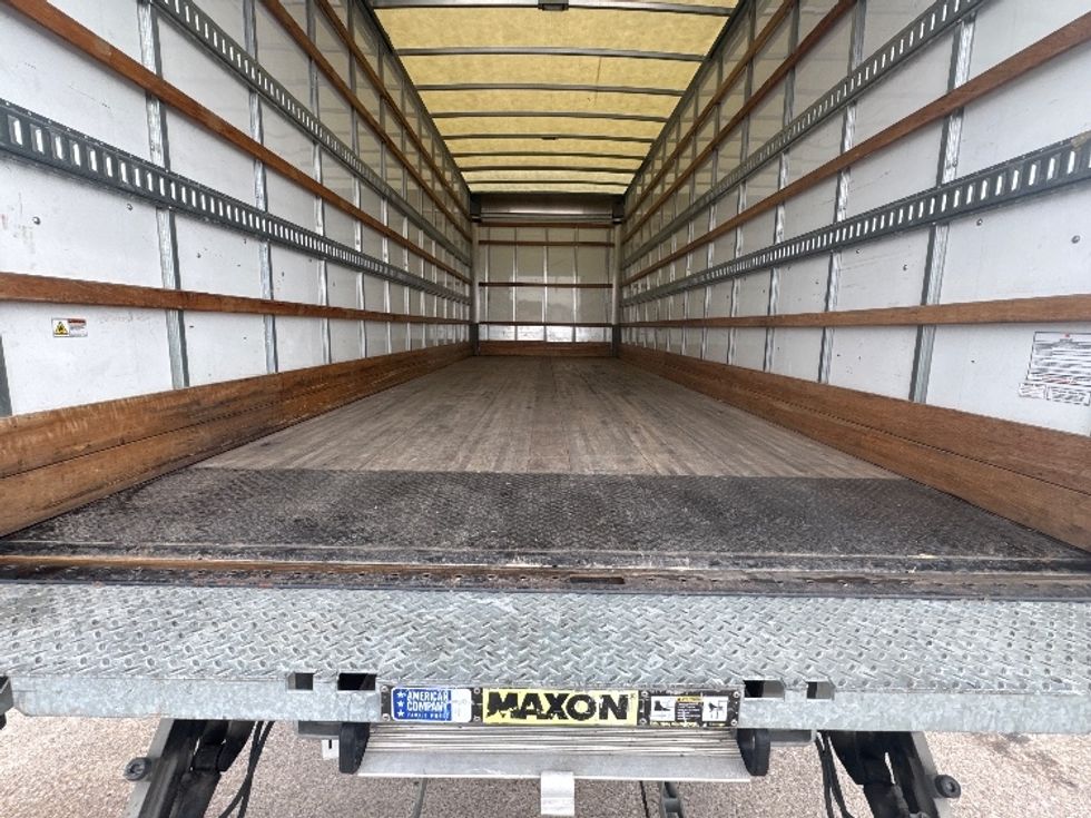 Medium Duty Box Truck-Light and Medium Duty Trucks-Freightliner-2022-M2-Beaumont-TX-84,868\n\t\tmiles-$ 79,000 - Image 10