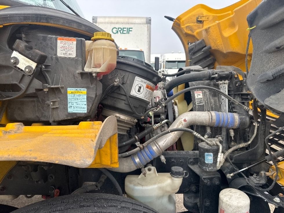 Medium Duty Box Truck-Light and Medium Duty Trucks-Freightliner-2022-M2-Beaumont-TX-84,868\n\t\tmiles-$ 79,000 - Image 23