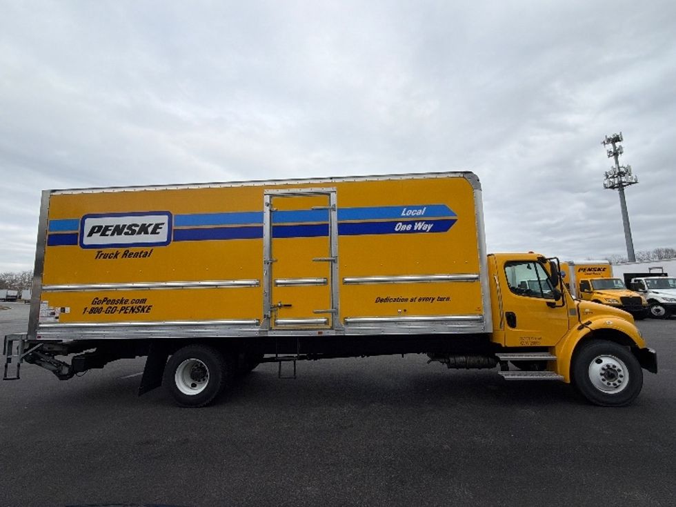 Medium Duty Box Truck-Light and Medium Duty Trucks-Freightliner-2022-M2-Belcamp-MD-12,570\n\t\tmiles-$ 83,250 - Image 15