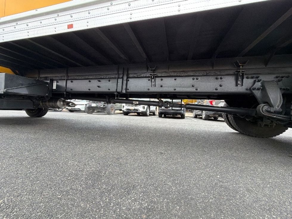 Medium Duty Box Truck-Light and Medium Duty Trucks-Freightliner-2022-M2-Belcamp-MD-12,570\n\t\tmiles-$ 83,250 - Image 5