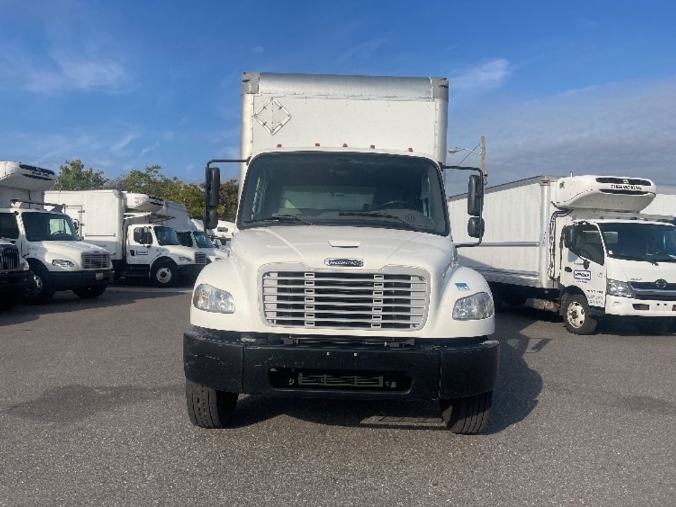 Medium Duty Box Truck-Light and Medium Duty Trucks-Freightliner-2022-M2-Belcamp-MD-158,192\n\t\tmiles-$ 57,250 - Image 2