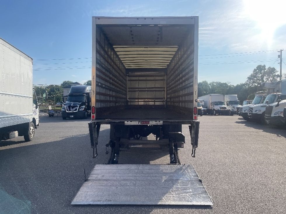 Medium Duty Box Truck-Light and Medium Duty Trucks-Freightliner-2022-M2-Belcamp-MD-158,192\n\t\tmiles-$ 57,250 - Image 9