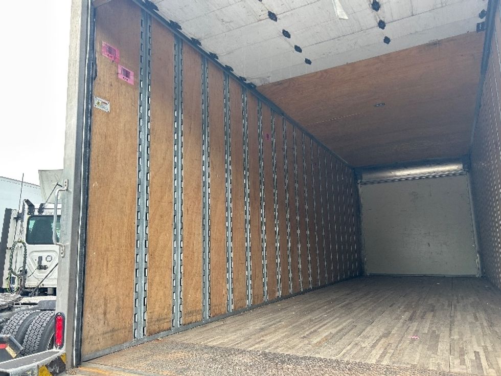 Medium Duty Box Truck-Light and Medium Duty Trucks-Freightliner-2022-M2-Belcamp-MD-193,074\n\t\tmiles-$ 62,500 - Image 13