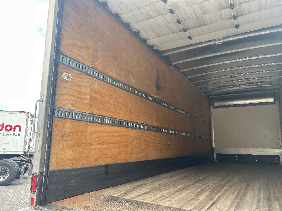 Medium Duty Box Truck-Light and Medium Duty Trucks-Freightliner-2022-M2-Belcamp-MD-298,728\n\t\tmiles-$ 47,750 - Image 10