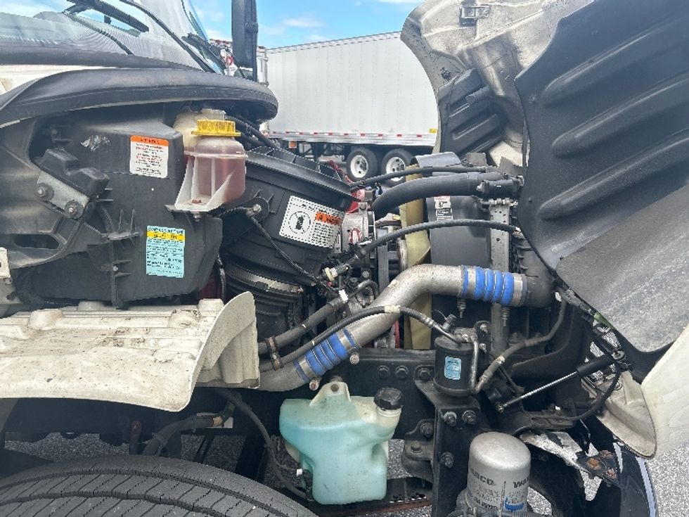 Medium Duty Box Truck-Light and Medium Duty Trucks-Freightliner-2022-M2-Belcamp-MD-298,728\n\t\tmiles-$ 47,750 - Image 22