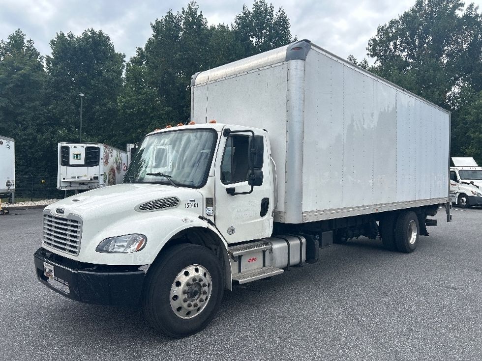 Medium Duty Box Truck-Light and Medium Duty Trucks-Freightliner-2022-M2-Belcamp-MD-298,728\n\t\tmiles-$ 47,750 - Image 3
