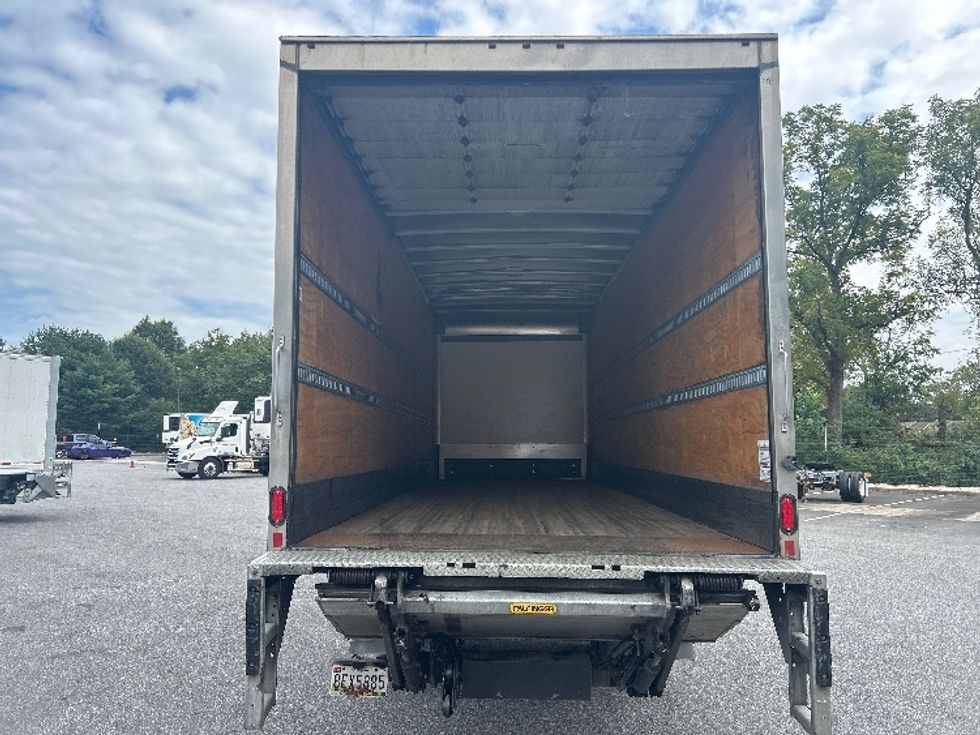 Medium Duty Box Truck-Light and Medium Duty Trucks-Freightliner-2022-M2-Belcamp-MD-298,728\n\t\tmiles-$ 47,750 - Image 7