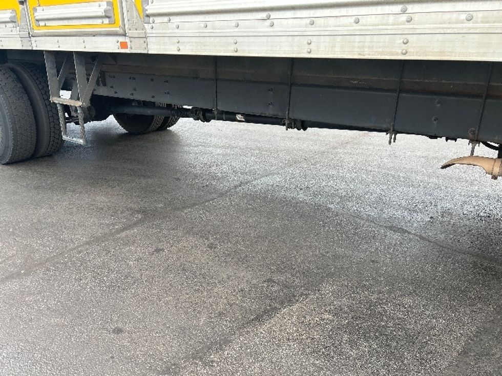 Medium Duty Box Truck-Light and Medium Duty Trucks-Freightliner-2022-M2-Bensalem-PA-227,736\n\t\tmiles-$ 48,500 - Image 14