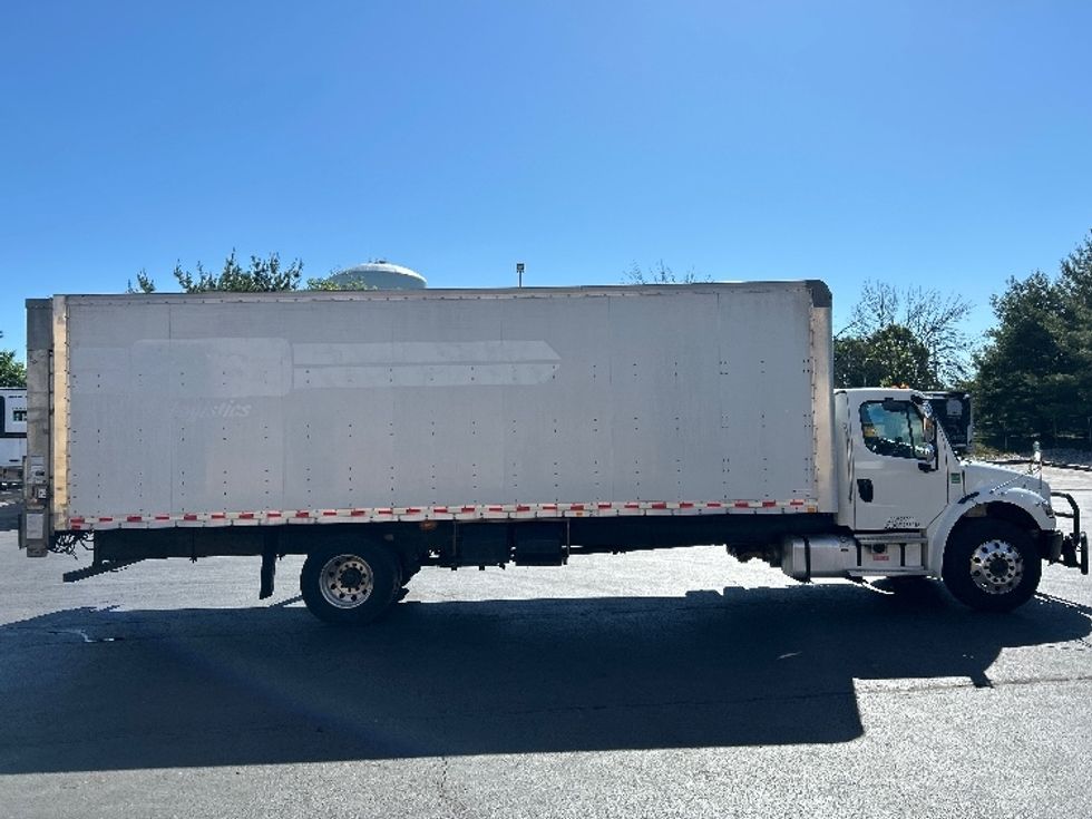 Medium Duty Box Truck-Light and Medium Duty Trucks-Freightliner-2022-M2-Bethlehem-PA-287,476\n\t\tmiles-$ 31,750 - Image 15
