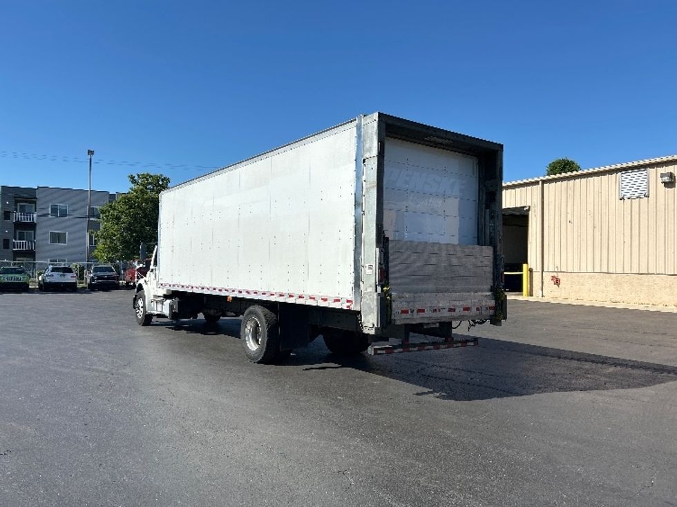 Medium Duty Box Truck-Light and Medium Duty Trucks-Freightliner-2022-M2-Bethlehem-PA-287,476\n\t\tmiles-$ 31,750 - Image 6