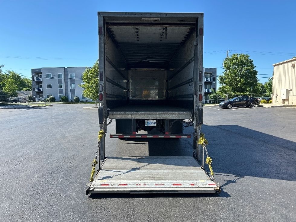 Medium Duty Box Truck-Light and Medium Duty Trucks-Freightliner-2022-M2-Bethlehem-PA-287,476\n\t\tmiles-$ 31,750 - Image 9