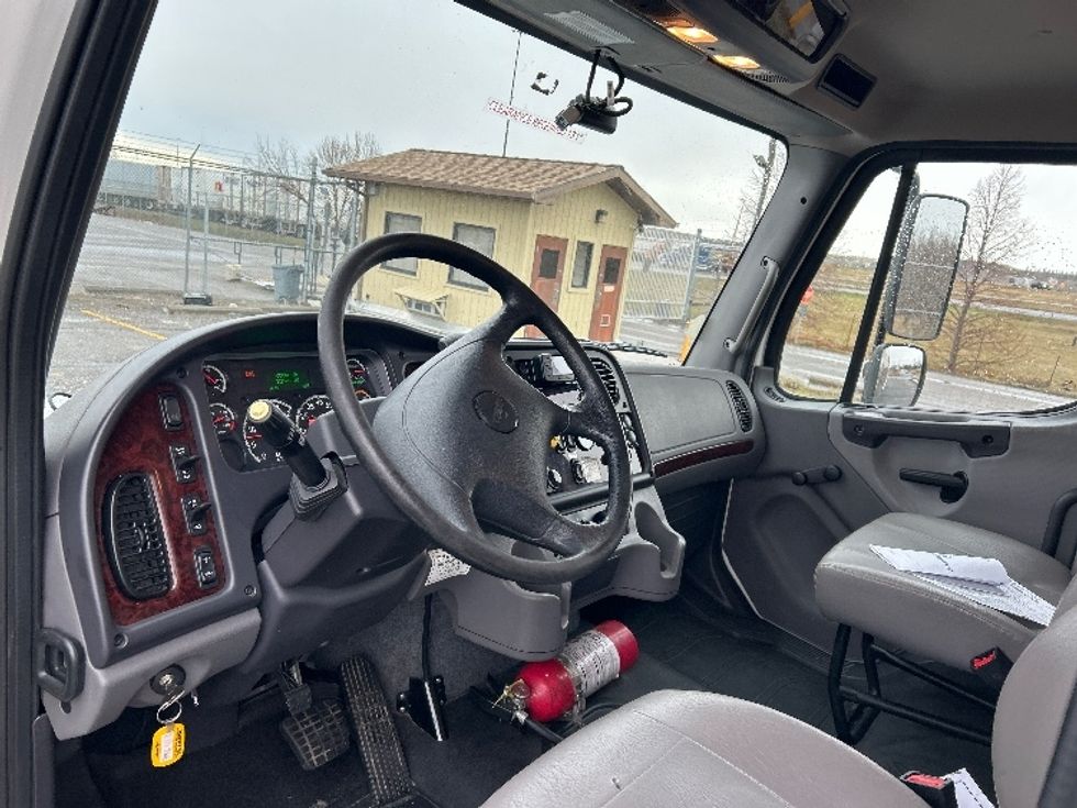 Medium Duty Box Truck-Light and Medium Duty Trucks-Freightliner-2022-M2-Billings-MT-213,667\n\t\tmiles-$ 56,500 - Image 17