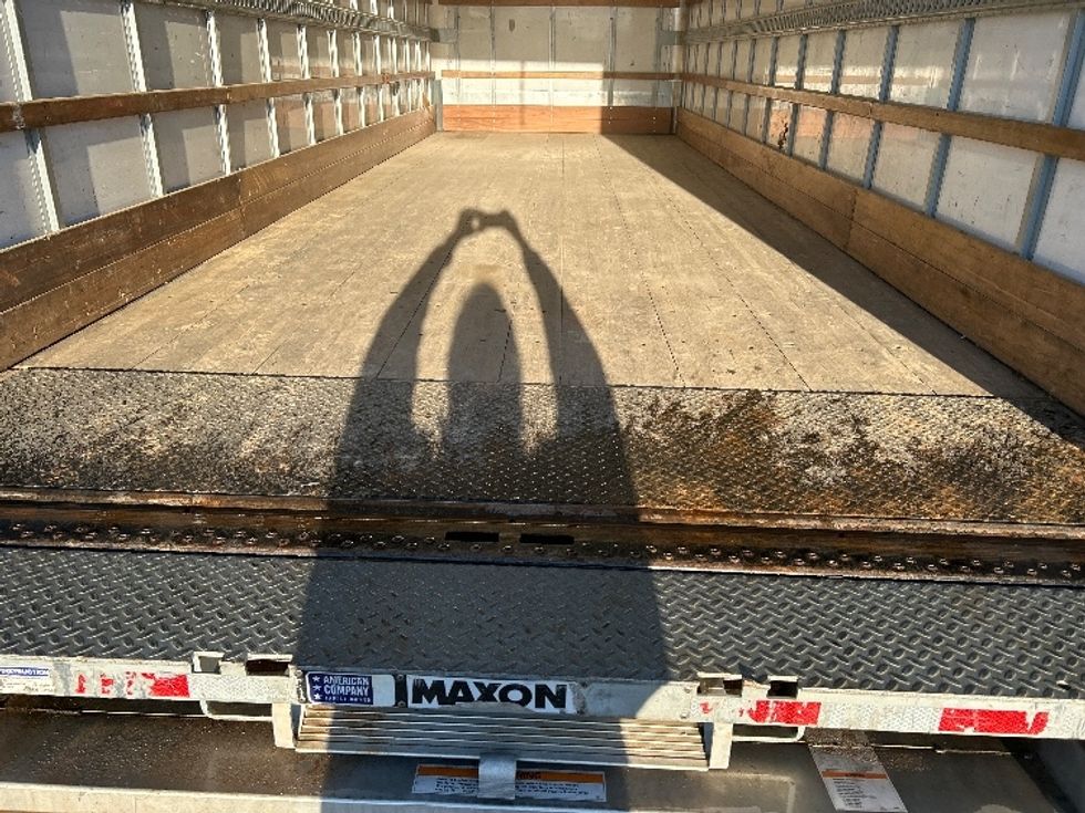 Medium Duty Box Truck-Light and Medium Duty Trucks-Freightliner-2022-M2-Birmingham-AL-131,365\n\t\tmiles-$ 75,750 - Image 10