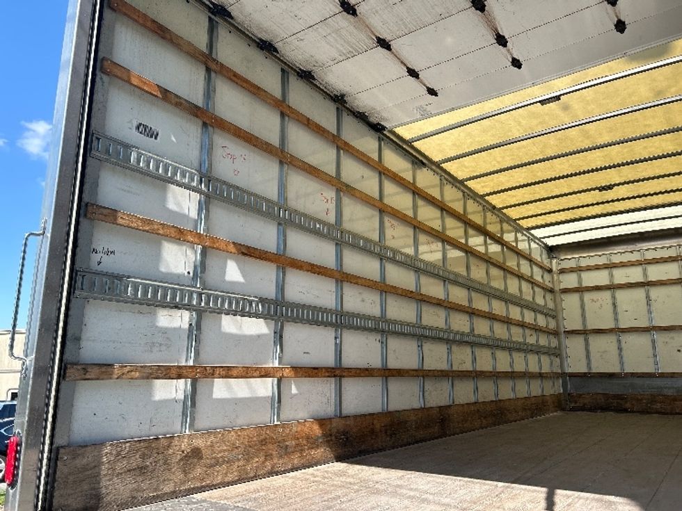 Medium Duty Box Truck-Light and Medium Duty Trucks-Freightliner-2022-M2-Birmingham-AL-207,499\n\t\tmiles-$ 60,000 - Image 11