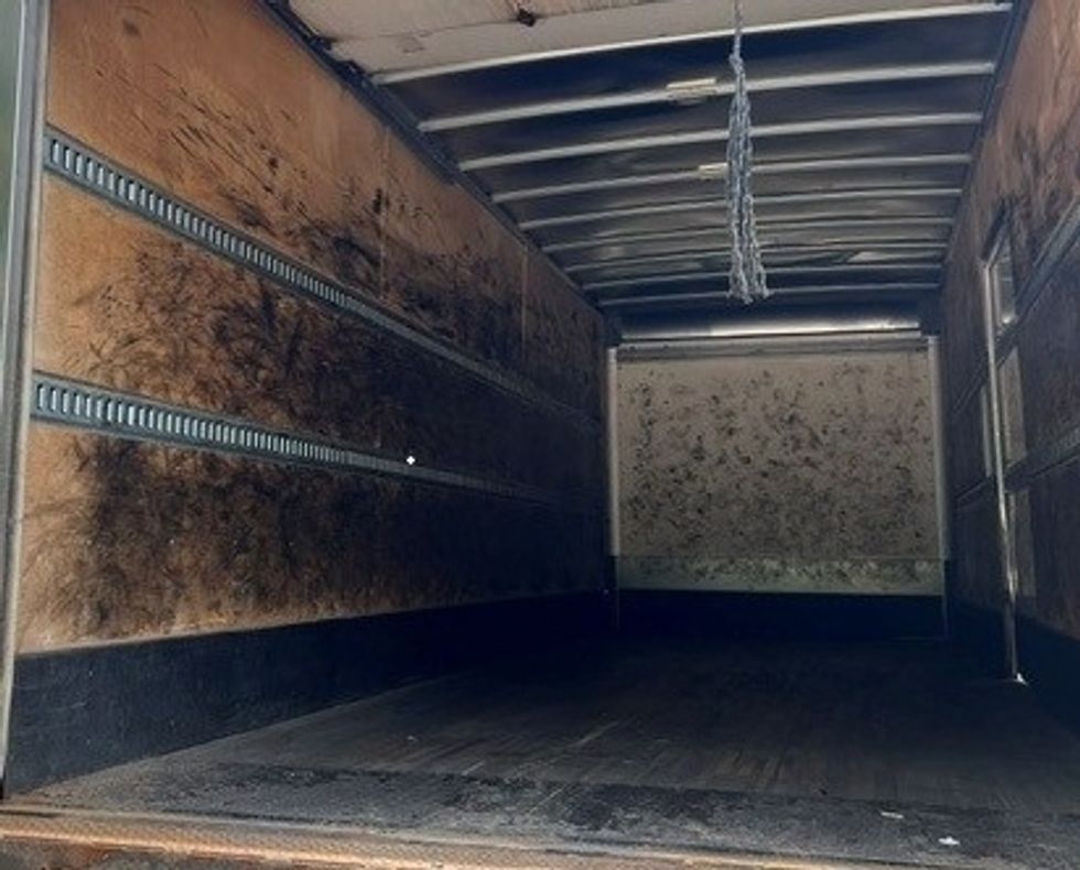 Medium Duty Box Truck-Light and Medium Duty Trucks-Freightliner-2022-M2-Bloomington-IN-329,772\n\t\tmiles-$ 27,000 - Image 10