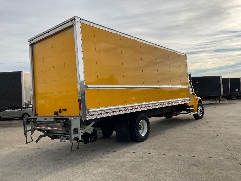 Medium Duty Box Truck-Light and Medium Duty Trucks-Freightliner-2022-M2-Bowling Green-KY-125,961\n\t\tmiles-$ 72,750 - Image 13