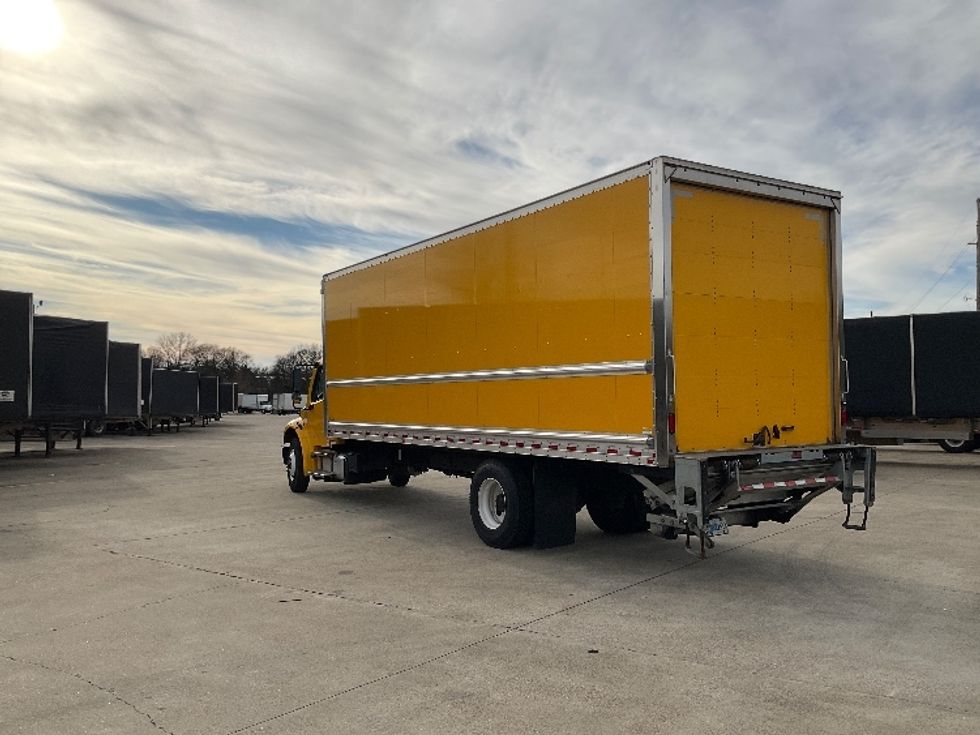 Medium Duty Box Truck-Light and Medium Duty Trucks-Freightliner-2022-M2-Bowling Green-KY-125,961\n\t\tmiles-$ 72,750 - Image 6