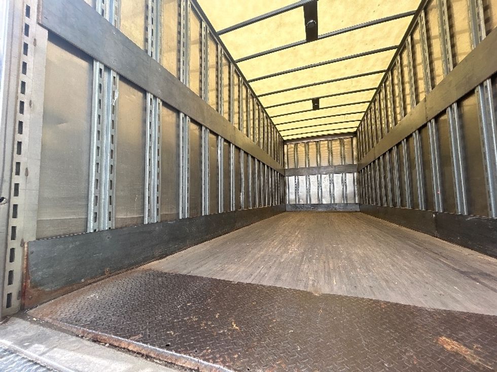 Medium Duty Box Truck-Light and Medium Duty Trucks-Freightliner-2022-M2-Braintree-MA-285,074\n\t\tmiles-$ 45,250 - Image 11