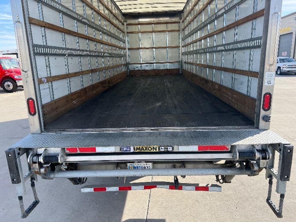 Medium Duty Box Truck-Light and Medium Duty Trucks-Freightliner-2022-M2-Brooklyn Park-MN-111,579\n\t\tmiles-$ 73,750 - Image 10