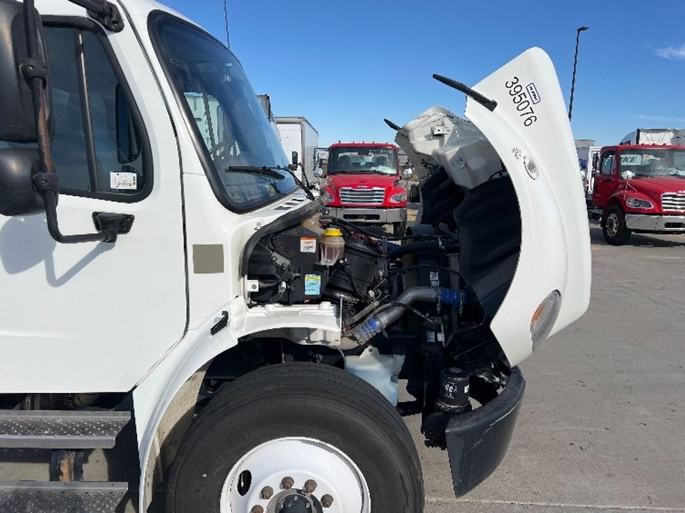 Medium Duty Box Truck-Light and Medium Duty Trucks-Freightliner-2022-M2-Brooklyn Park-MN-111,579\n\t\tmiles-$ 73,750 - Image 21