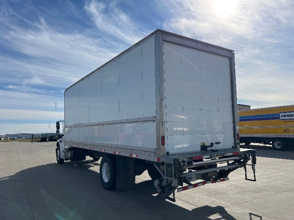 Medium Duty Box Truck-Light and Medium Duty Trucks-Freightliner-2022-M2-Brooklyn Park-MN-111,579\n\t\tmiles-$ 73,750 - Image 6