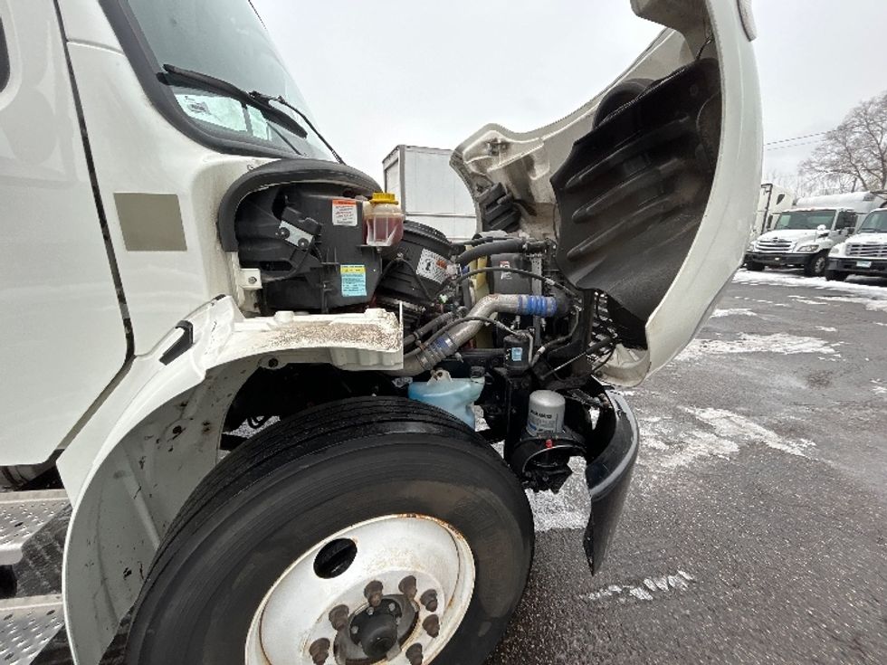 Medium Duty Box Truck-Light and Medium Duty Trucks-Freightliner-2022-M2-Brooklyn Park-MN-113,225\n\t\tmiles-$ 73,750 - Image 23