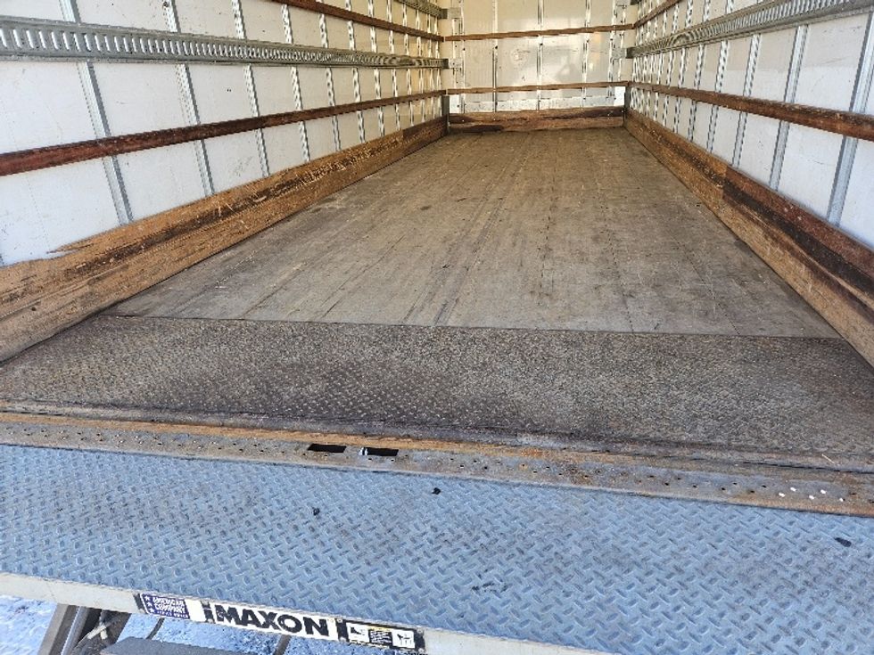 Medium Duty Box Truck-Light and Medium Duty Trucks-Freightliner-2022-M2-Brooklyn Park-MN-119,972\n\t\tmiles-$ 72,750 - Image 10