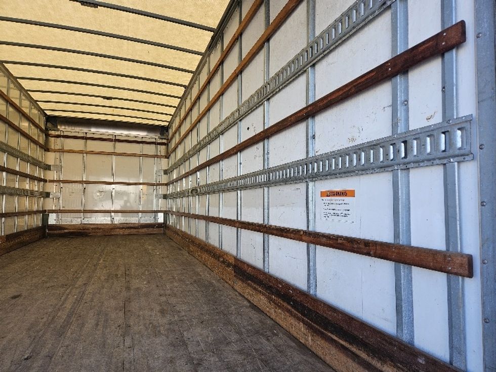 Medium Duty Box Truck-Light and Medium Duty Trucks-Freightliner-2022-M2-Brooklyn Park-MN-119,972\n\t\tmiles-$ 72,750 - Image 12
