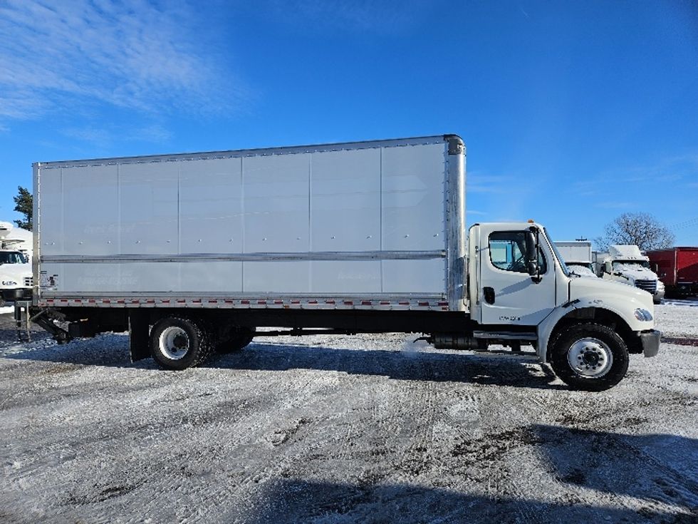 Medium Duty Box Truck-Light and Medium Duty Trucks-Freightliner-2022-M2-Brooklyn Park-MN-119,972\n\t\tmiles-$ 72,750 - Image 15