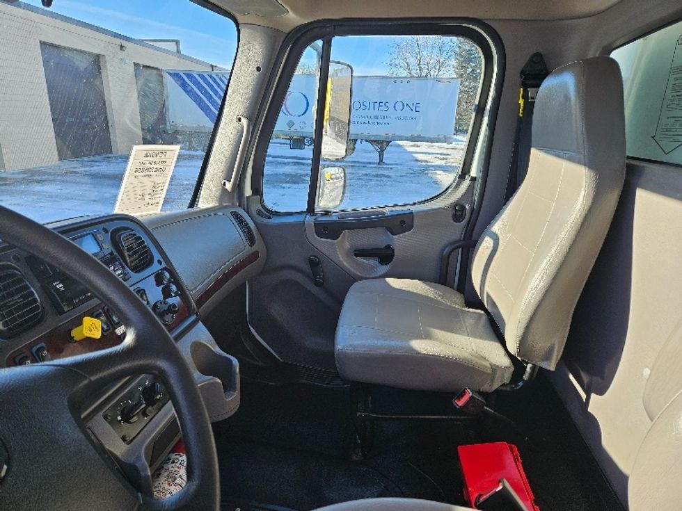 Medium Duty Box Truck-Light and Medium Duty Trucks-Freightliner-2022-M2-Brooklyn Park-MN-119,972\n\t\tmiles-$ 72,750 - Image 19