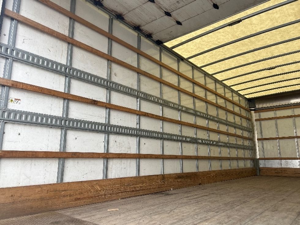 Medium Duty Box Truck-Light and Medium Duty Trucks-Freightliner-2022-M2-Brooklyn Park-MN-144,624\n\t\tmiles-$ 68,500 - Image 11