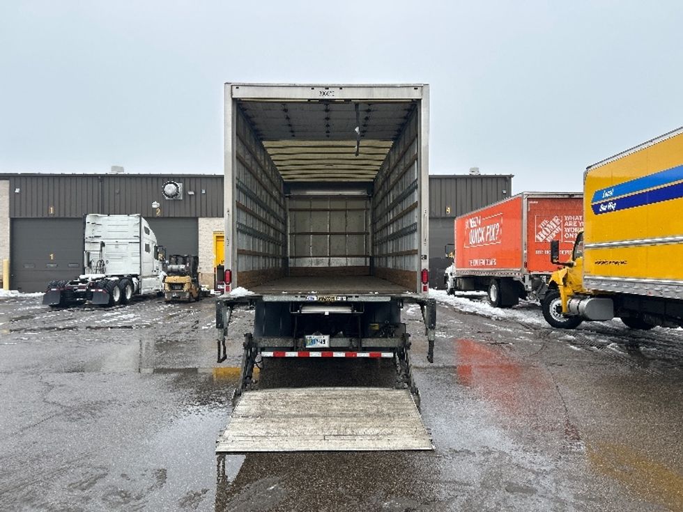 Medium Duty Box Truck-Light and Medium Duty Trucks-Freightliner-2022-M2-Brooklyn Park-MN-144,624\n\t\tmiles-$ 68,500 - Image 9