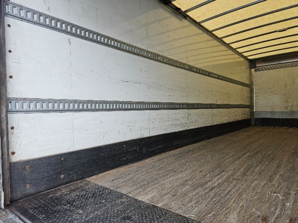 Medium Duty Box Truck-Light and Medium Duty Trucks-Freightliner-2022-M2-Brooklyn Park-MN-150,124\n\t\tmiles-$ 67,500 - Image 11