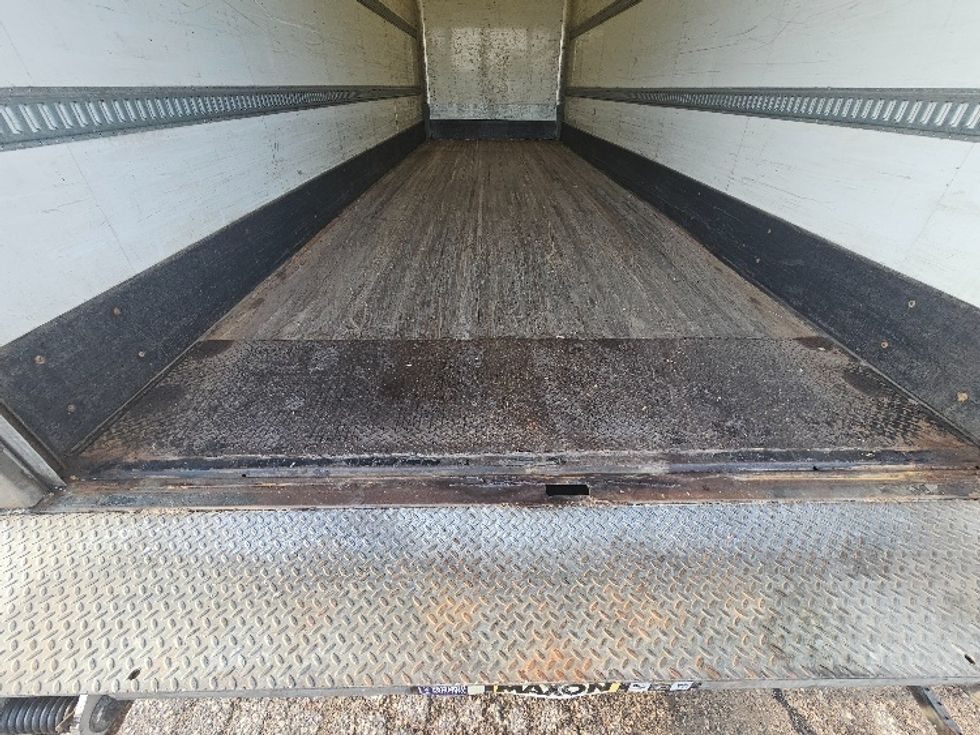 Medium Duty Box Truck-Light and Medium Duty Trucks-Freightliner-2022-M2-Brooklyn Park-MN-161,114\n\t\tmiles-$ 72,250 - Image 10