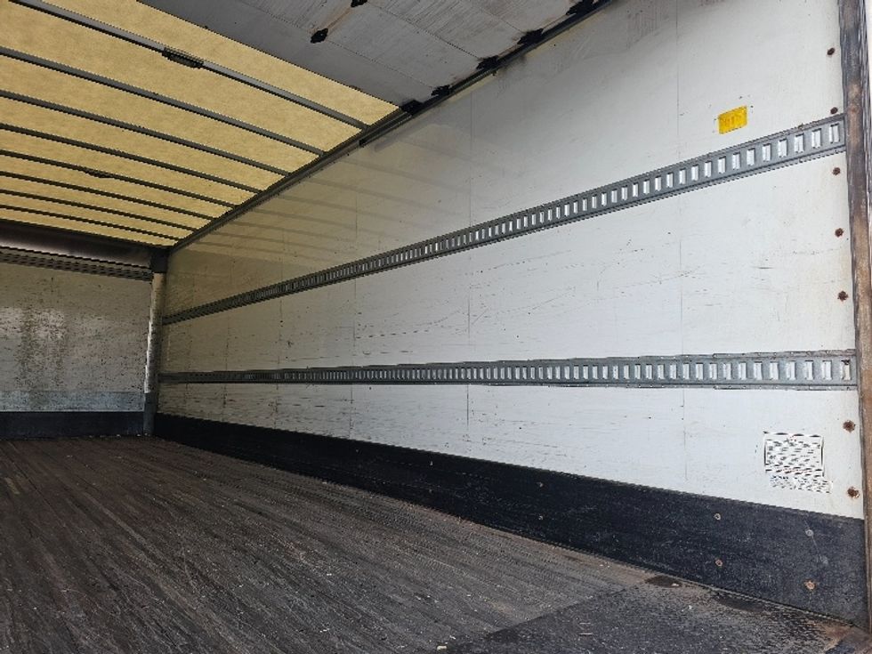 Medium Duty Box Truck-Light and Medium Duty Trucks-Freightliner-2022-M2-Brooklyn Park-MN-161,114\n\t\tmiles-$ 72,250 - Image 12