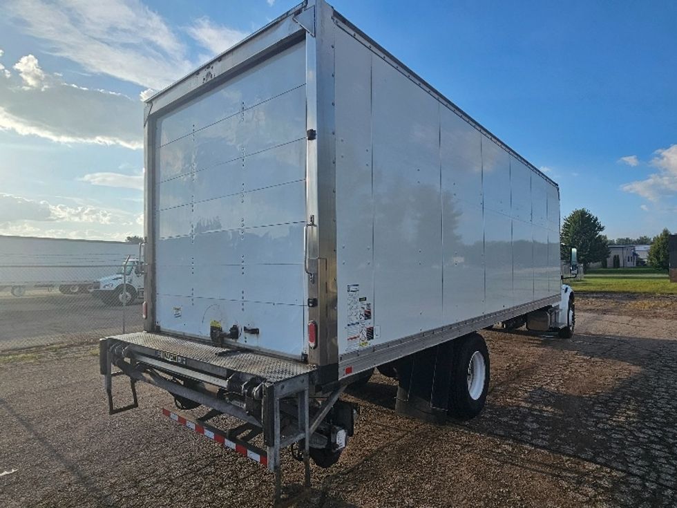 Medium Duty Box Truck-Light and Medium Duty Trucks-Freightliner-2022-M2-Brooklyn Park-MN-161,114\n\t\tmiles-$ 72,250 - Image 13