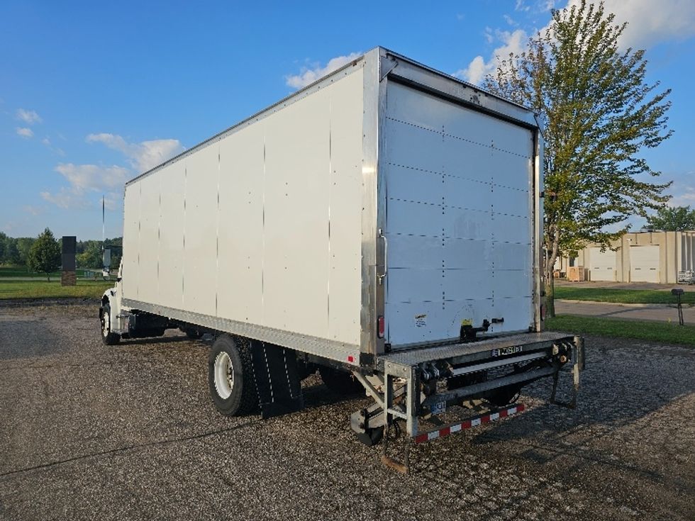 Medium Duty Box Truck-Light and Medium Duty Trucks-Freightliner-2022-M2-Brooklyn Park-MN-161,114\n\t\tmiles-$ 72,250 - Image 6