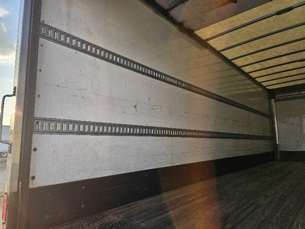 Medium Duty Box Truck-Light and Medium Duty Trucks-Freightliner-2022-M2-Brooklyn Park-MN-172,483\n\t\tmiles-$ 70,250 - Image 11