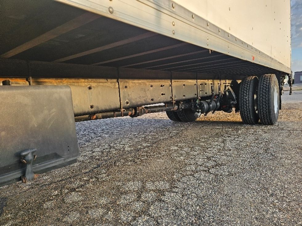 Medium Duty Box Truck-Light and Medium Duty Trucks-Freightliner-2022-M2-Brooklyn Park-MN-172,483\n\t\tmiles-$ 70,250 - Image 5